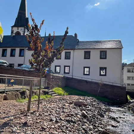 Alte Schule 3&4 Malberg